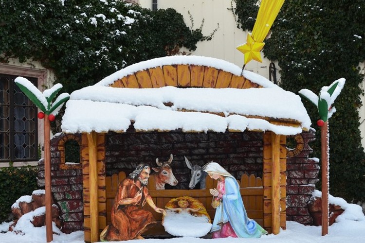 Adventní trhy na Sychrově