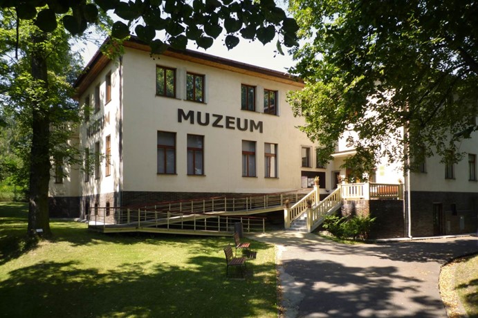 Sládečkovo vlastivědné muzeum v Kladně