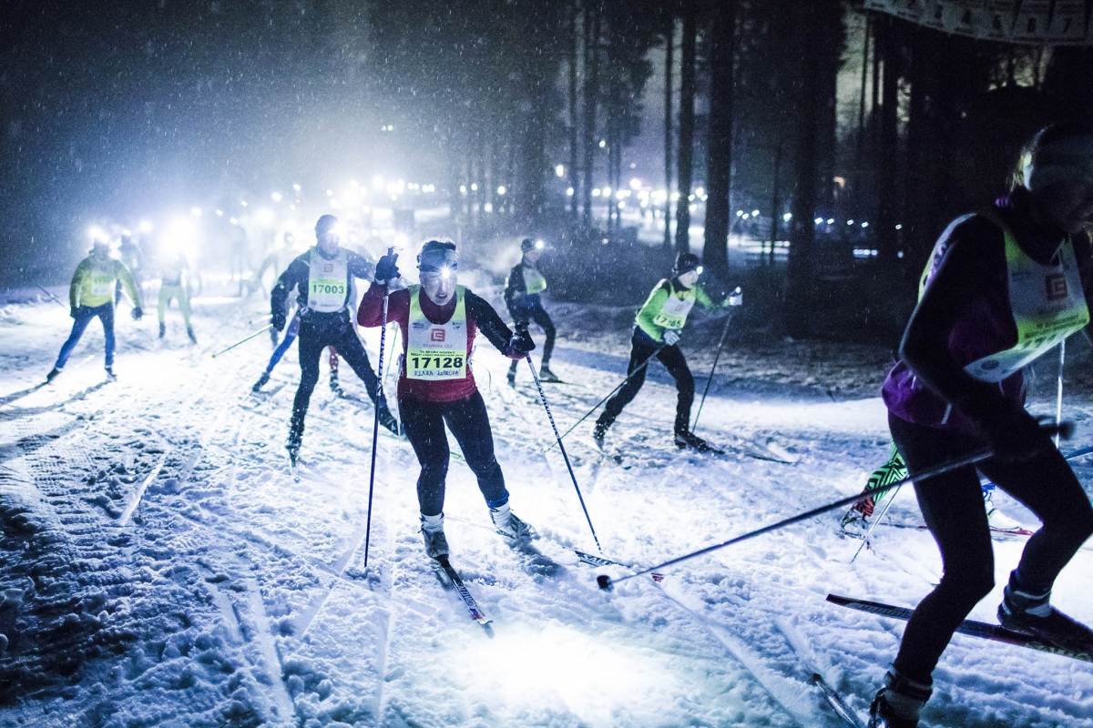 Night Light Marathon umožní projet se Jizerkami v noci. Připravenou jsou i závody pro děti