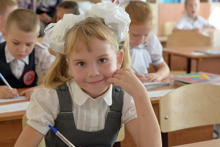V dubnu vyrazí k zápisům devět stovek budoucích hradeckých prvňáčků