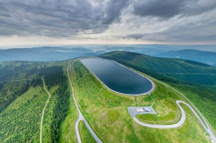 Přečerpávací vodní elektrárna Dlouhé stráně