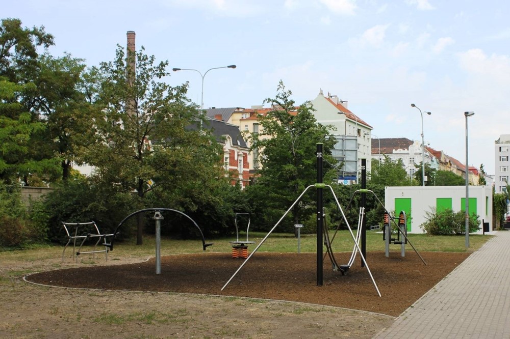 Dětské hřiště Sedmikráska v Praze 7.