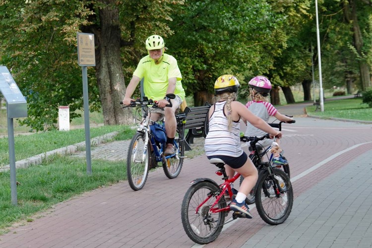 Cyklisté mohou z Těšína bezpečně do Beskyd