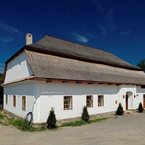 Areál Fojtství v Kozlovicích a Obecná škola