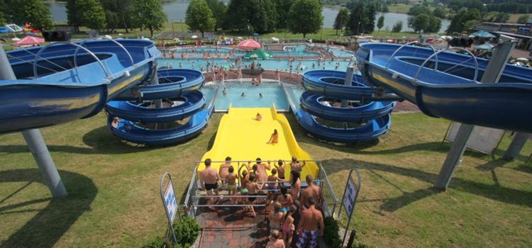 Na aquapark autobusem. Frýdek-Místek zavádí sezónní linku