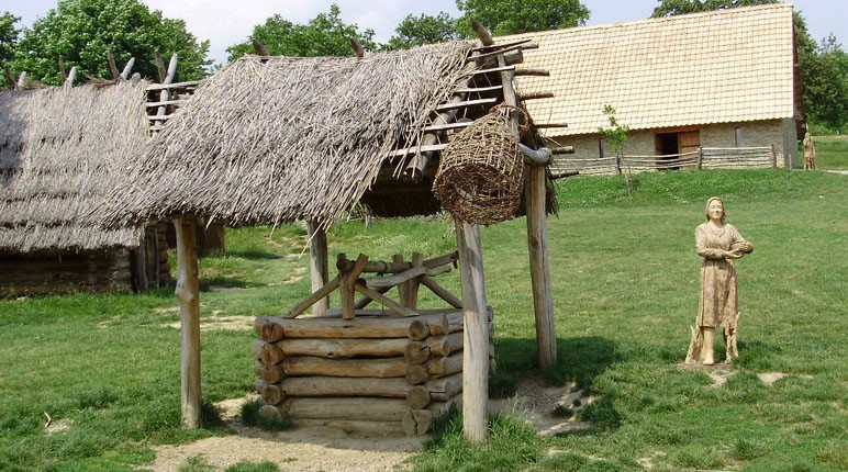 Archeologický skanzen Modrá