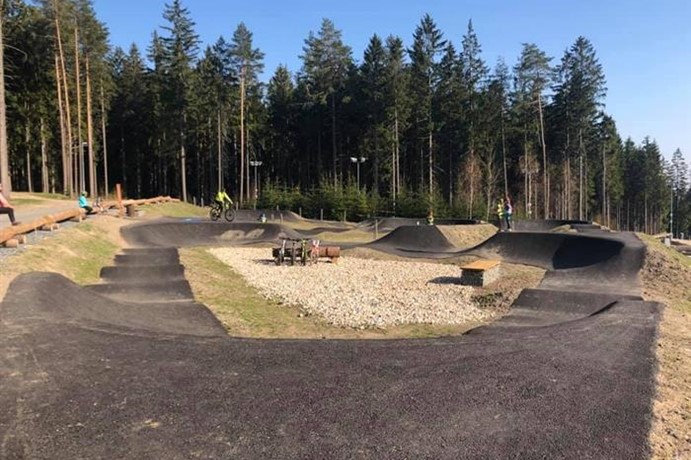 Pumptrack ve Vysočina Areně