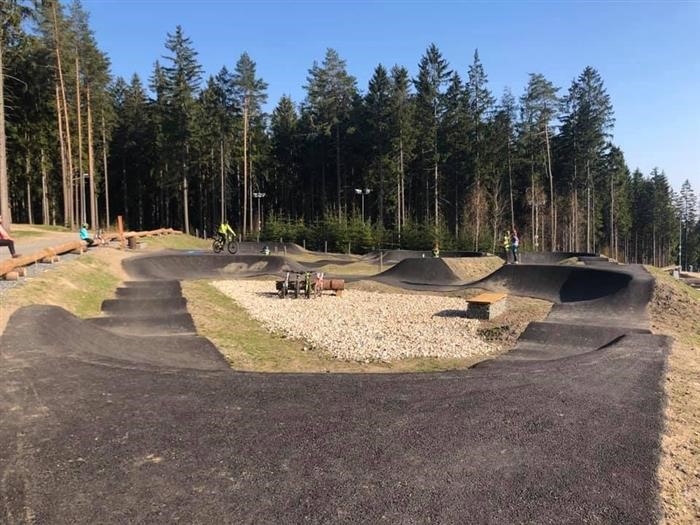 Pumptrack ve Vysočina Areně